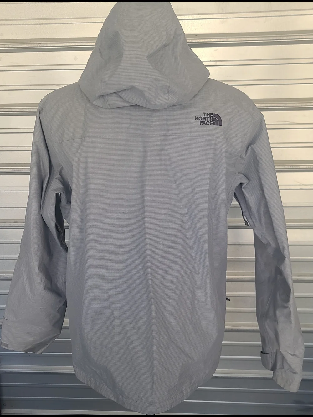 The North Face Mens Large Light Gray Hooded Rain Jacket